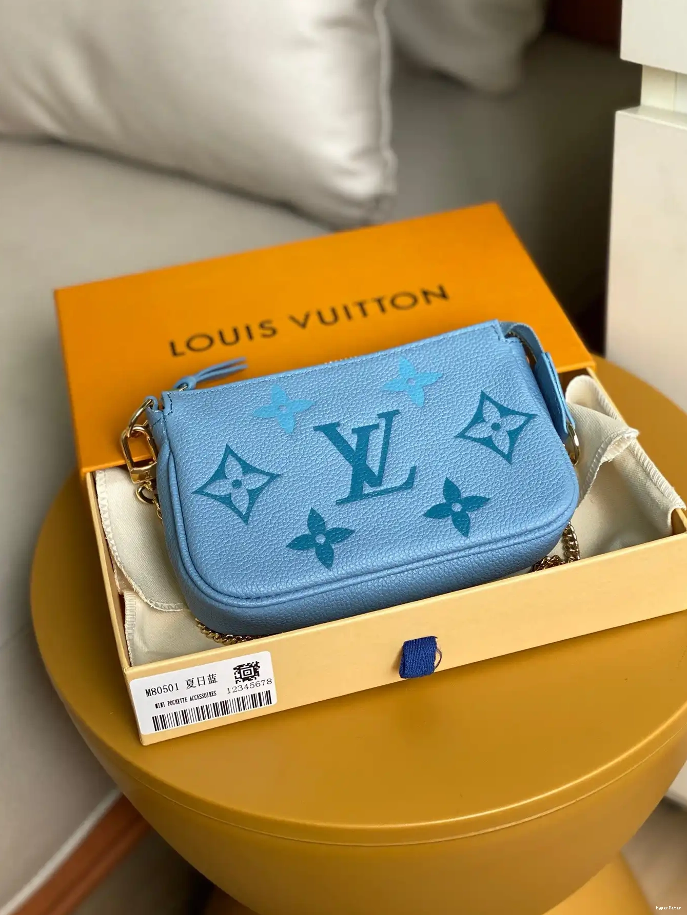 MINI VUITTON LOUIS POCHETTE ACCESSOIRES 0704
